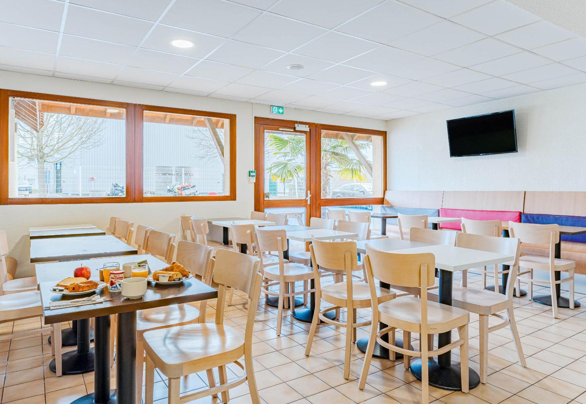 B&B Hotel Châtellerault Eksteriør billede