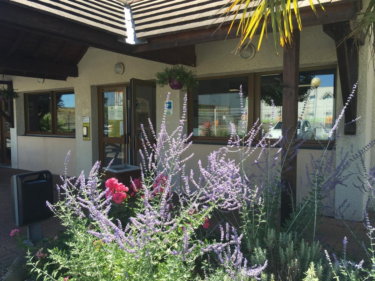 B&B Hotel Châtellerault Eksteriør billede
