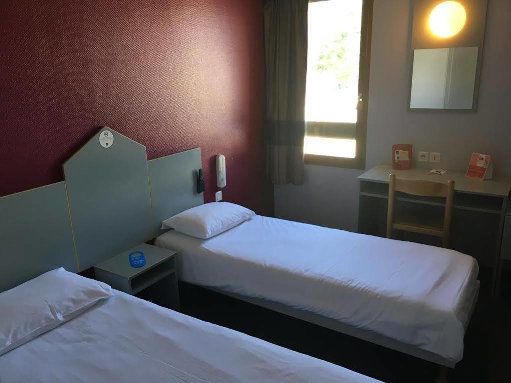 B&B Hotel Châtellerault Eksteriør billede